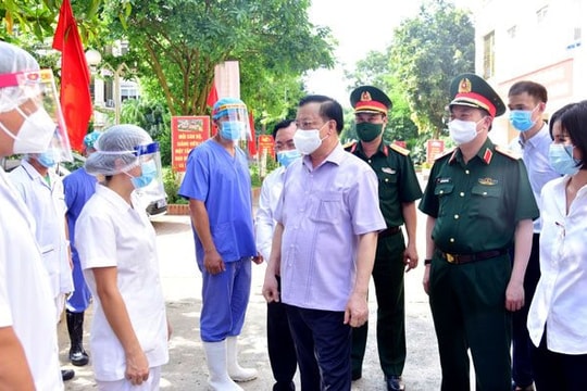 Bí thư Hà Nội: Chưa cách ly toàn Thành phố, làm tất cả để đẩy lùi COVID-19