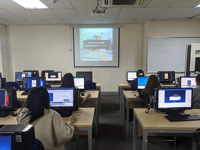 Trường ĐH Luật TPHCM trao học bổng cho sinh viên có chứng chỉ tin học văn phòng quốc tế MOS