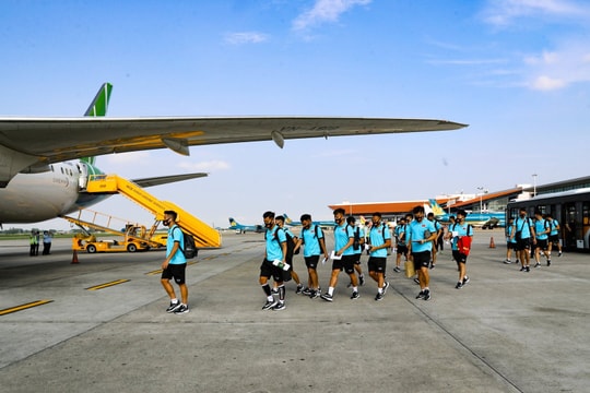 Bamboo Airways bay thẳng đưa đội tuyển Việt Nam sang UAE thi đấu vòng loại World Cup 2022