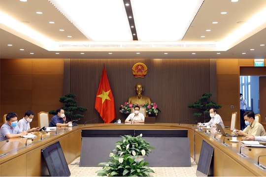 Phó Thủ tướng Vũ Đức Đam: Không được có suy nghĩ “dịch chỉ có ở các KCN, không ở tỉnh mình”