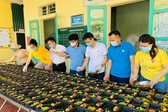 Nghệ An hỗ trợ khẩn cấp cho người lao động bị ảnh hưởng do dịch Covid-19
