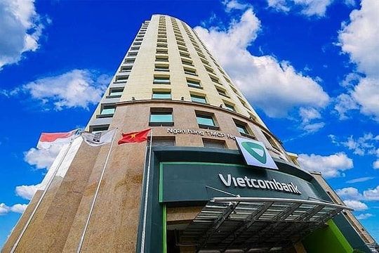 Vietcombank cùng ngành Ngân hàng quyết liệt hiện thực hóa “mục tiêu kép”