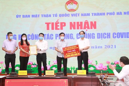Ủy ban MTTQ Việt Nam TP Hà Nội tiếp nhận hơn 26,7 tỷ đồng phòng, chống dịch Covid-19