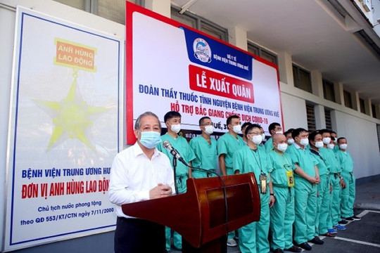 Thừa Thiên Huế cử đoàn thầy thuốc đến Bắc Giang hỗ trợ chống dịch