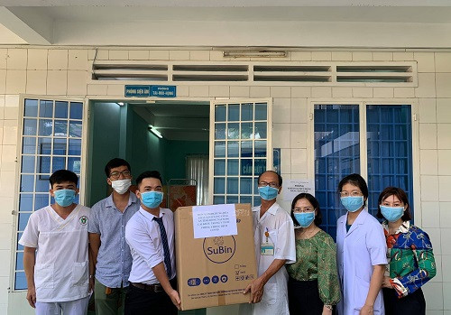Đồng Nai: Phòng khám Đa khoa Hưng Hòa Phát tặng 150.000 khẩu trang, hỗ trợ “tuyến đầu” chống dịch