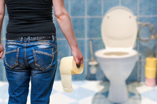 Một nhân viên giao hàng 43 tuổi bị ung thư gan hơn nửa năm, cứ tưởng là bệnh dạ dày! Bác sĩ: 3 bất thường sau bữa ăn càn đi kiểm tra CT gan sớm