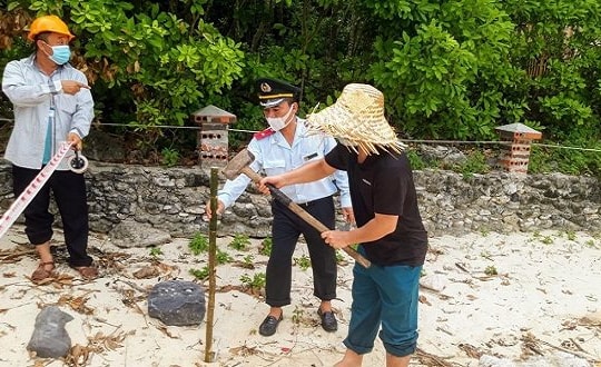 Cưỡng chế các công trình vi phạm tại Vườn quốc gia Cát Bà
