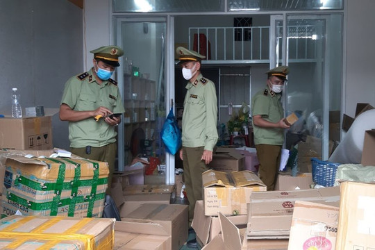 Phát hiện hơn 20.000 thực phẩm chức năng, mỹ phẩm không rõ nguồn gốc