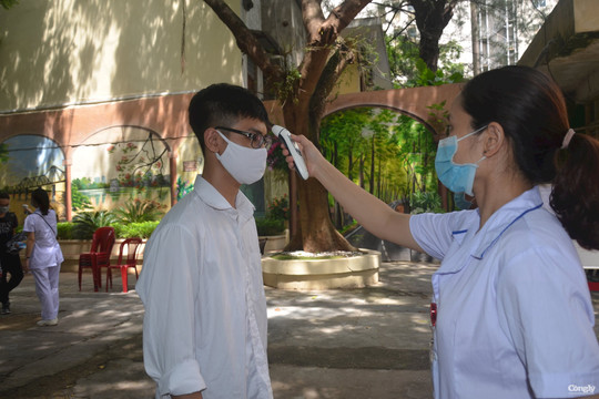 Tuyển sinh vào lớp 10 ở Hà Nội: Huy động các tầng lớp nhân dân tham gia bảo vệ an toàn