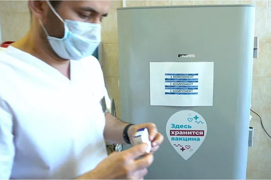 Người nước ngoài làm việc tại Nga sẽ được tiêm loại vaccine COVID-19 nào?