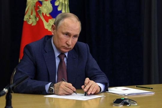 Tin vắn thế giới ngày 5/6: Tổng thống Putin ban hành đạo luật cấm người liên quan tổ chức cực đoan tranh cử