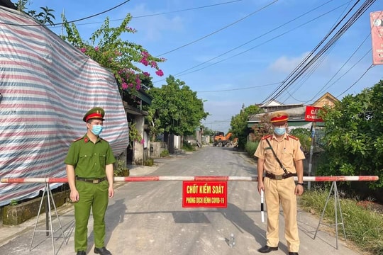 Hà‌ ‌Tĩnh‌ ‌phong‌ ‌tỏa‌ ‌thêm‌ ‌3‌ ‌thôn‌ ‌và‌ ‌trụ‌ ‌sở‌ ‌xã‌ ‌Thạch‌ ‌Hạ‌ ‌
