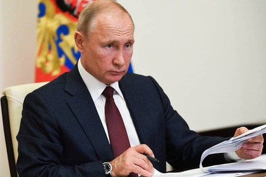 Tổng thống Putin hạ bút ký luật rút Nga khỏi Hiệp ước Bầu trời Mở