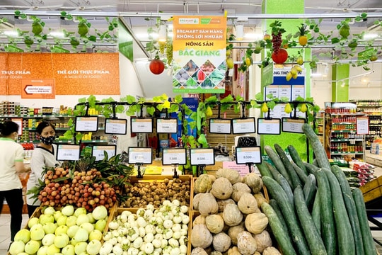 BRGMart bán hàng không lợi nhuận: Hỗ trợ tiêu thụ nông sản Bắc Giang