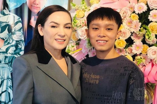 Hồ Văn Cường lên tiếng về ồn ào với mẹ nuôi Phi Nhung