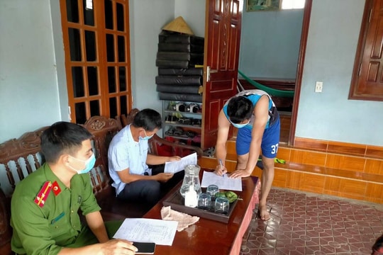 Nhiều trường hợp bị xử phạt vì không cách ly y tế đúng quy định