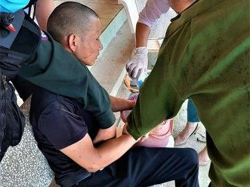 "Nghịch tử" đốt nhà, xe máy vì mâu thuẫn gia đình