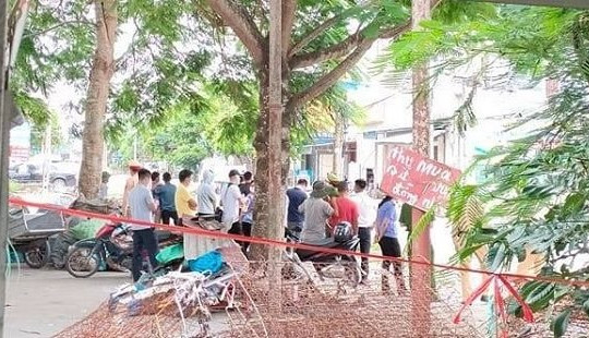 Ba người đánh nhau, một người chết