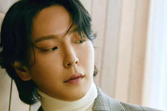 Chấn động showbiz Hàn: Nam thần tượng Himchan tự sát 