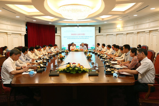 Ban cán sự đảng TANDTC làm việc với Ban Kinh tế Trung ương