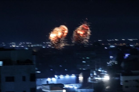 Israel không kích Dải Gaza, lệnh ngừng bắn có nguy cơ sụp đổ