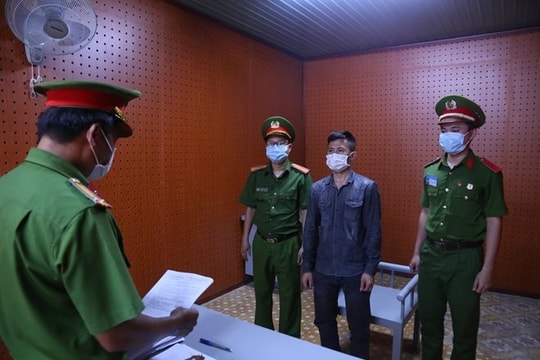 Khởi tố tài xế ô tô phê ma túy, ép ngã xe CSGT