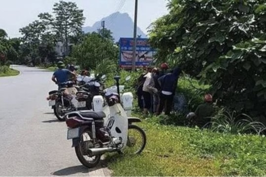 Điều tra vụ thi thể cháu bé bị mẹ bỏ lại dưới cống thoát nước