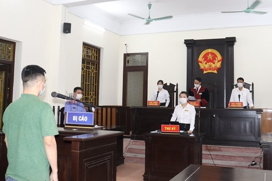 12 tháng tù dành cho đối tượng chống người thi hành công vụ tại chốt kiểm soát phòng, chống dịch Covid-19