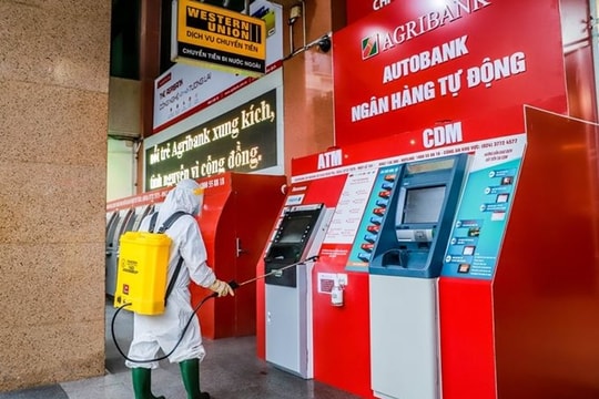 Agribank đồng hành cùng khách hàng vượt qua đại dịch