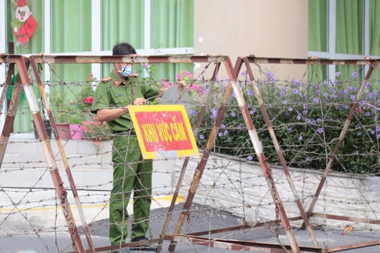 Từ 0 giờ ngày 25/6, TP. HCM thiết lập thêm một số vùng phong tỏa tại huyện Hóc Môn