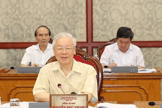 Bộ Chính trị đồng ý chủ trương hỗ trợ người lao động và người sử dụng lao động