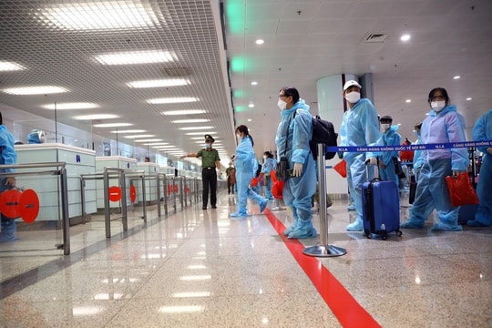 Từ ngày 1/7, triển khai thí điểm cách ly 7 ngày đối với người nhập cảnh