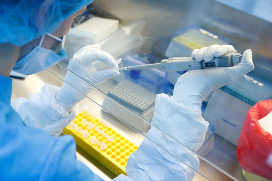 Iran thử nghiệm sản xuất vaccine Sputnik V