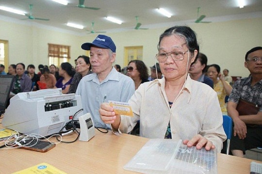 BHXH Việt Nam chi trả lương hưu, trợ cấp tháng 7 và 8/2021 vào cùng một kỳ chi trả