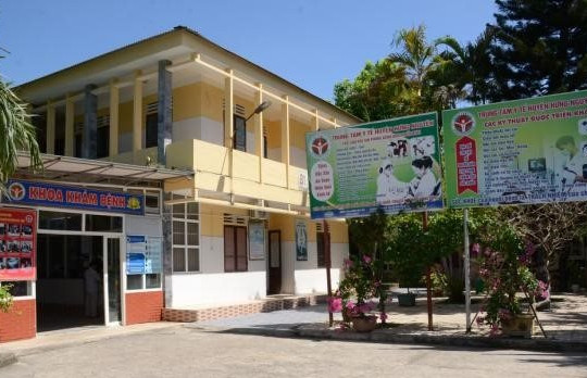 Nghệ An: Y tá Trung tâm Y tế huyện Hưng Nguyên tiêm nhầm vaccine cho trẻ nhỏ