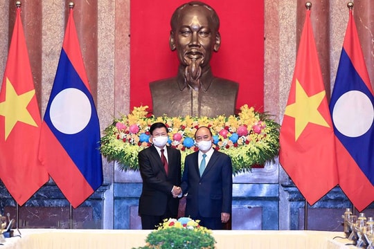Trong bất kỳ hoàn cảnh nào, Việt Nam và Lào cũng luôn chia ngọt sẻ bùi