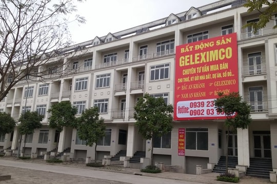 Xét xử vụ án lừa đảo tại Hà Nội:﻿﻿ VKS  đề nghị bắt giam bị cáo và dẫn giải người liên quan