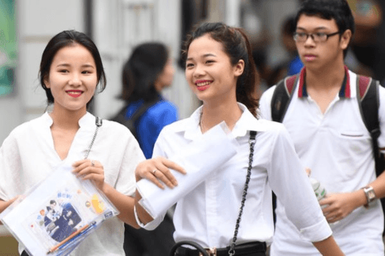Hà Nội: Từ ngày 1 đến 3/7, học sinh trúng tuyển lớp 10 xác nhận nhập học
