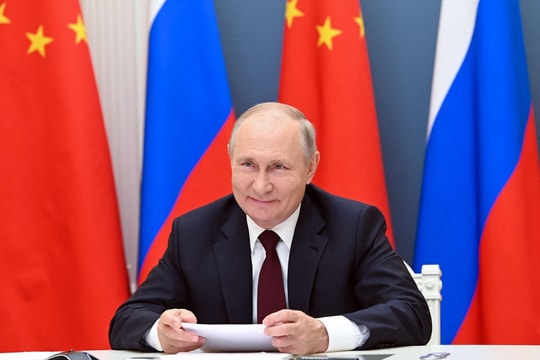 Tin vắn thế giới ngày 1/7: Tổng thống Putin chỉ trích Mỹ vẫn "ôm mộng bá quyền"