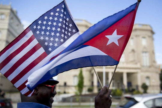 Mỹ đang xem xét sửa đổi chính sách đối với Cuba