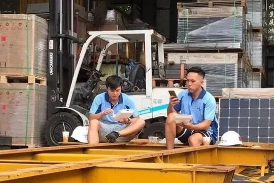 Showbiz Hong Kong suy thoái, hơn 1.000 nghệ sĩ thất nghiệp vì dịch bệnh