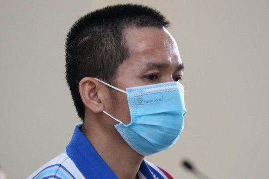 18 năm tù cho kẻ dùng dao đâm chết hàng xóm ở vườn xoài