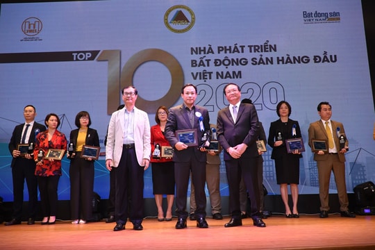 Tập đoàn Geleximco dành cú đúp giải thưởng trong Lễ Vinh danh thương hiệu BĐS dẫn đầu năm 2020 - 2021 