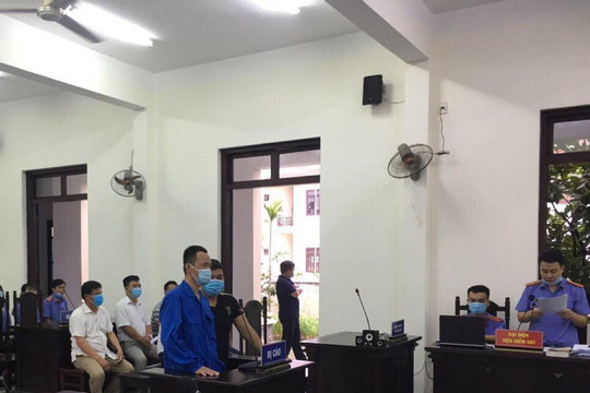 Tài xế xe Chín Nghĩa ngông cuồng, chống người thi hành công vụ