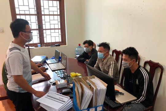Triệt phá đường dây đánh bạc cá độ bóng đá quy mô lớn