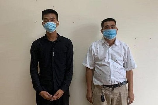 Khởi tố 2 đối tượng hành hung nhà báo trong đêm
