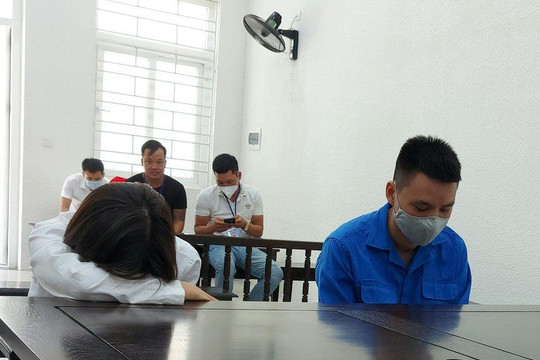 Giá đắt cho cặp đôi thuê lái xe rồi mang đi cầm cố lấy tiền đánh bạc