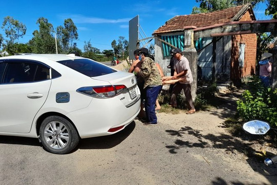 Khẩn trương điều tra nguyên nhân hiệu trưởng bị đối tượng lạ mặt đâm tử vong