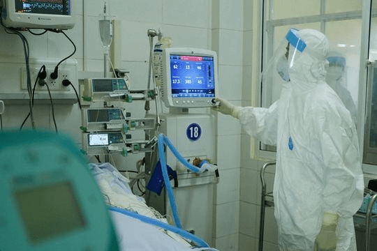 Việt Nam ghi nhận thêm 4 trường hợp tử vong do COVID-19