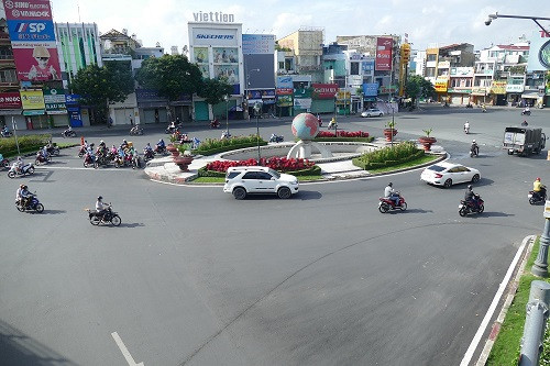 TPHCM vắng lặng trong những ngày giãn cách xã hội